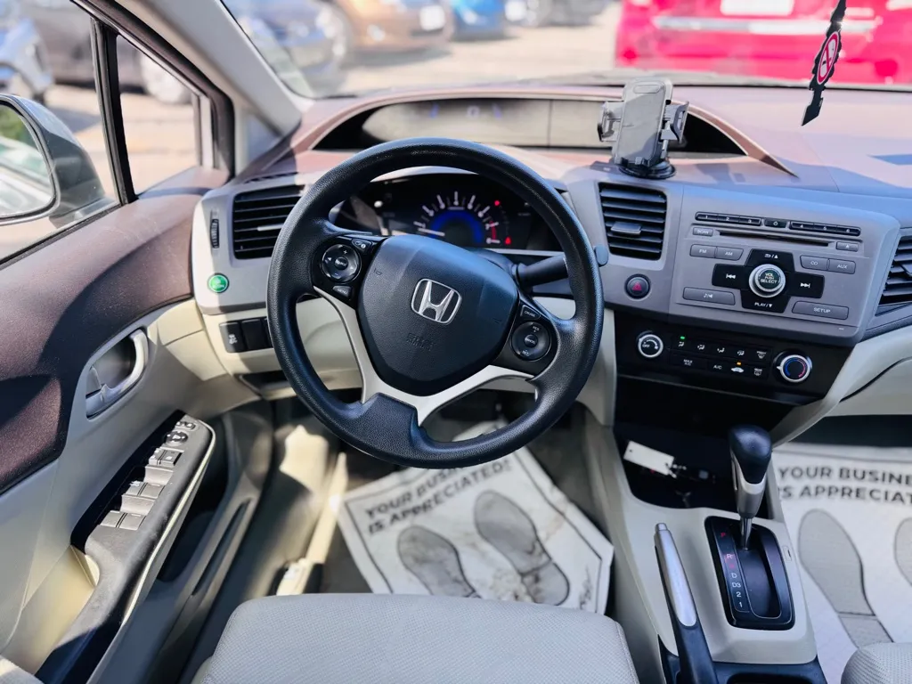 2012 Honda Civic LX photo 23