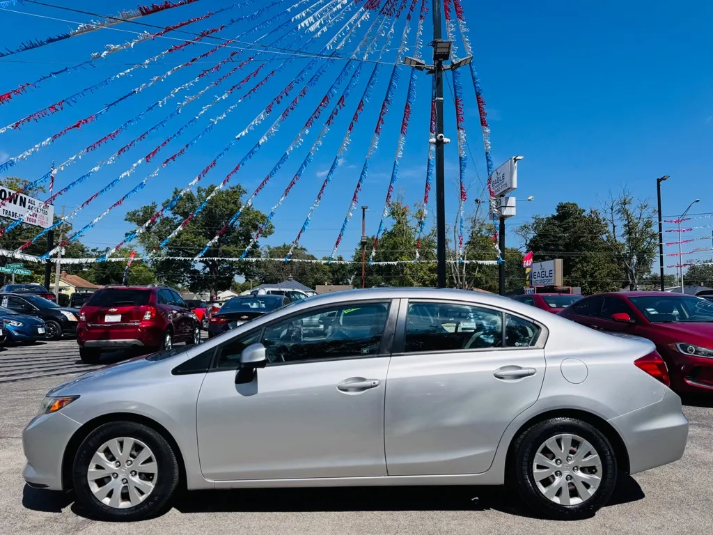 2012 Honda Civic LX photo 10
