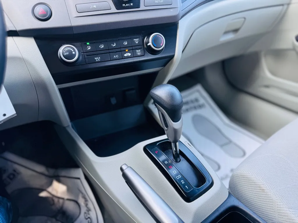 2012 Honda Civic LX photo 16
