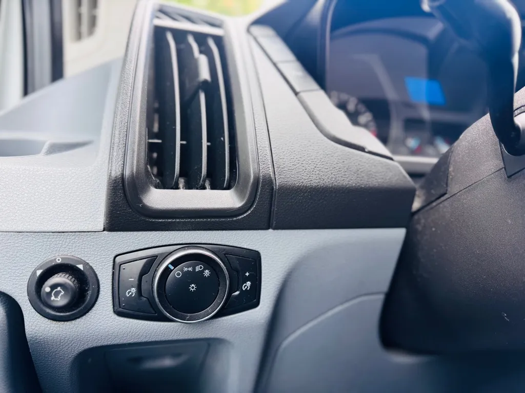 2015 Ford Transit Van photo 32