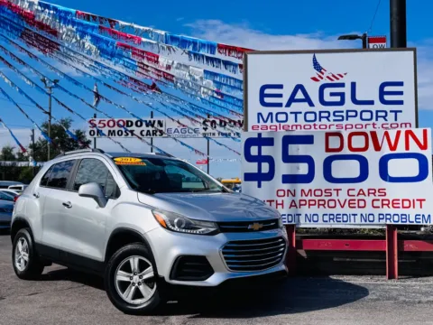 Silver 2017 CHEVROLET TRAX LT for sale in Hobart, IN