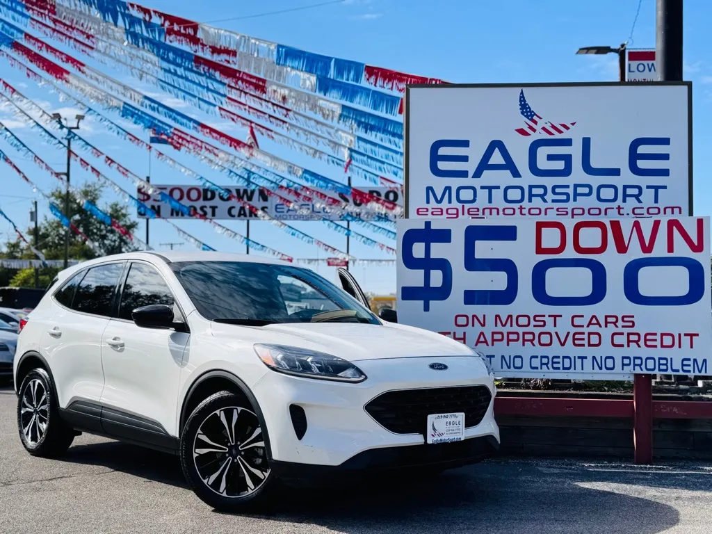 White 2022 FORD ESCAPE SE for sale in Hobart, IN