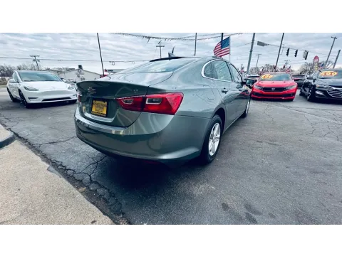 More photos of 2024 CHEVROLET MALIBU LT at NWI AUTO FINANCE Valparaiso, IN