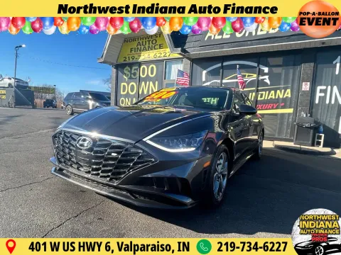 Gray 2023 HYUNDAI SONATA SEL for sale in Valparaiso, IN