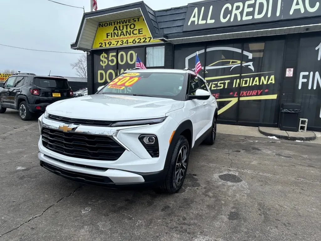 White 2025 CHEVROLET TRAILBLAZER LT for sale in Valparaiso, IN
