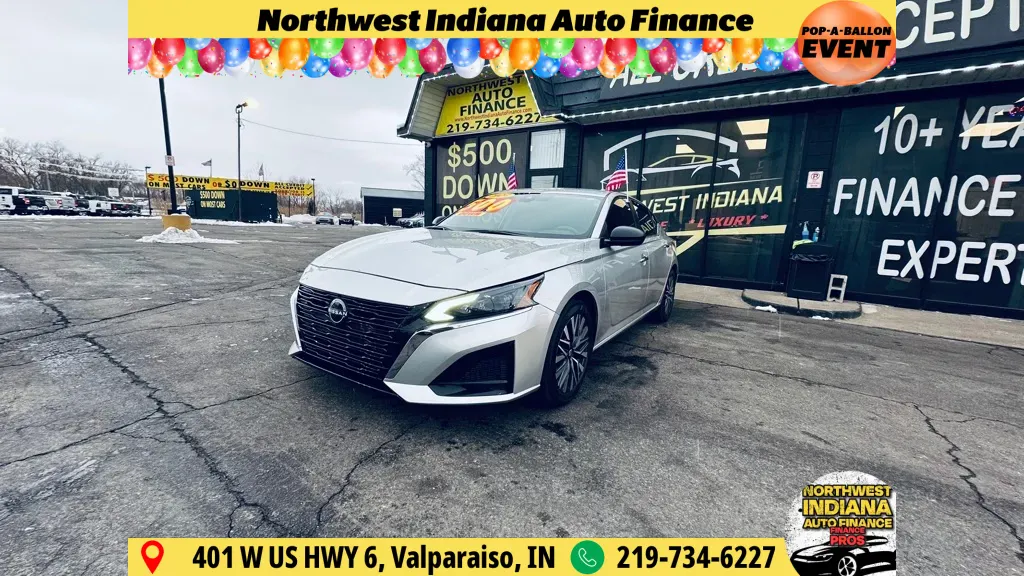 Silver 2024 NISSAN ALTIMA SV for sale in Valparaiso, IN