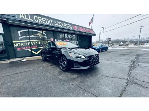 Another view of 2023 NISSAN ALTIMA SR for sale in Valparaiso, IN at NWI AUTO FINANCE Valparaiso