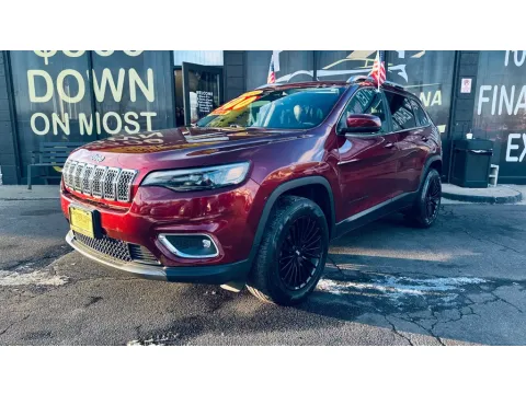 Another view of 2019 JEEP CHEROKEE LIMITED for sale in Valparaiso, IN at NWI AUTO FINANCE Valparaiso
