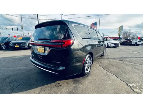 Another view of 2022 CHRYSLER PACIFICA HYBRID TOURING L for sale in Valparaiso, IN at NWI AUTO FINANCE Valparaiso