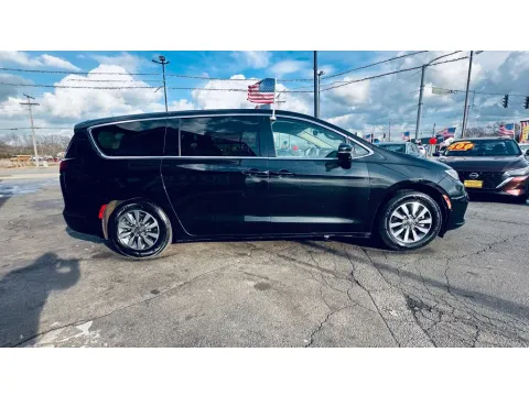 Photos of 2022 CHRYSLER PACIFICA HYBRID TOURING L for sale in Valparaiso, IN at NWI AUTO FINANCE Valparaiso