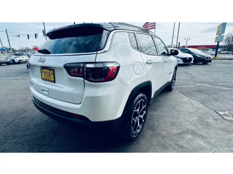 Another view of 2025 JEEP COMPASS LIMITED for sale in Valparaiso, IN at NWI AUTO FINANCE Valparaiso