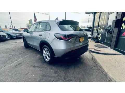 More photos of 2025 HONDA HR-V LX at NWI AUTO FINANCE Valparaiso, IN