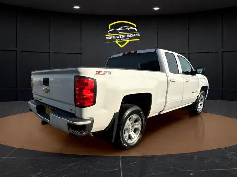 More photos of 2017 CHEVROLET SILVERADO 1500 LT at NWI AUTO FINANCE Valparaiso, IN
