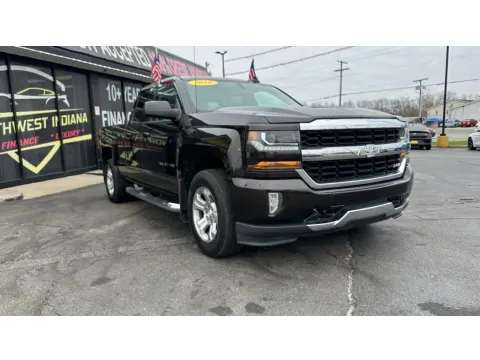 Brown 2018 CHEVROLET SILVERADO 1500 LT for sale in Valparaiso, IN