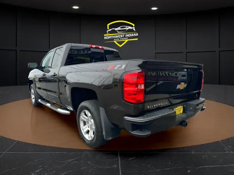 Another view of 2018 CHEVROLET SILVERADO 1500 LT for sale in Valparaiso, IN at NWI AUTO FINANCE Valparaiso