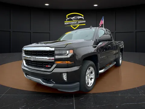 Brown 2018 CHEVROLET SILVERADO 1500 LT for sale in Valparaiso, IN