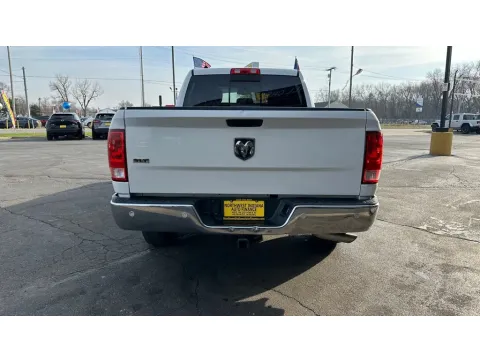 More photos of 2020 RAM 1500 CLASSIC SLT at NWI AUTO FINANCE Valparaiso, IN