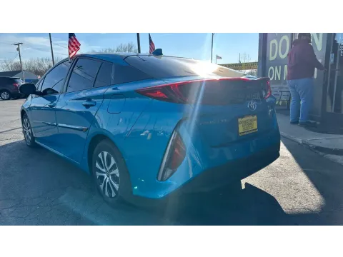 More photos of 2021 TOYOTA PRIUS PRIME LIMITED at NWI AUTO FINANCE Valparaiso, IN