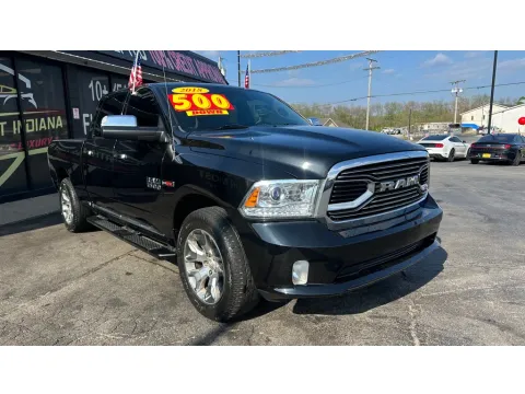Black 2018 RAM 1500 LONGHORN for sale in Valparaiso, IN