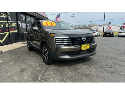 Brown 2025 NISSAN KICKS SV for sale in Valparaiso, IN