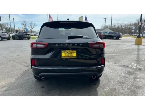 More photos of 2023 FORD ESCAPE ST LINE at NWI AUTO FINANCE Valparaiso, IN