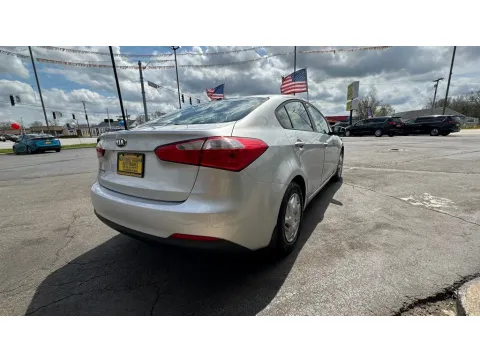 Another view of 2016 KIA FORTE LX for sale in Valparaiso, IN at NWI AUTO FINANCE Valparaiso