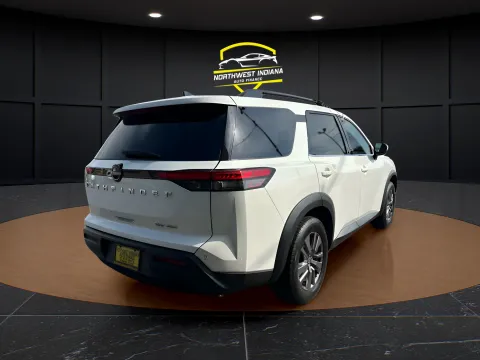 More photos of 2022 NISSAN PATHFINDER SV at NWI AUTO FINANCE Valparaiso, IN