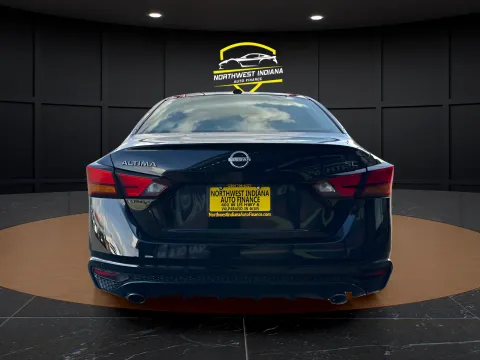 More photos of 2023 NISSAN ALTIMA SL at NWI AUTO FINANCE Valparaiso, IN