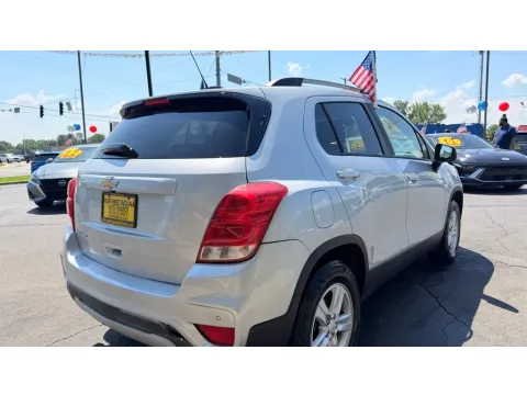 More photos of 2022 CHEVROLET TRAX 1LT at NWI AUTO FINANCE Valparaiso, IN