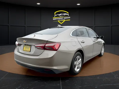 More photos of 2022 CHEVROLET MALIBU LT at NWI AUTO FINANCE Valparaiso, IN