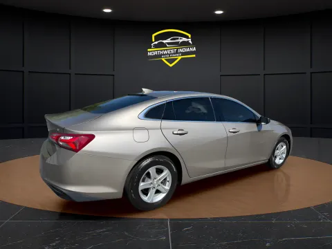 More photos of 2022 CHEVROLET MALIBU LT at NWI AUTO FINANCE Valparaiso, IN