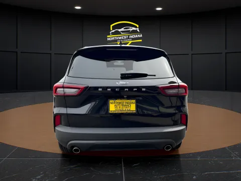 More photos of 2025 FORD ESCAPE ST LINE at NWI AUTO FINANCE Valparaiso, IN