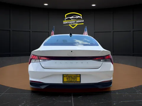 More photos of 2024 HYUNDAI ELANTRA SEL at NWI AUTO FINANCE Valparaiso, IN