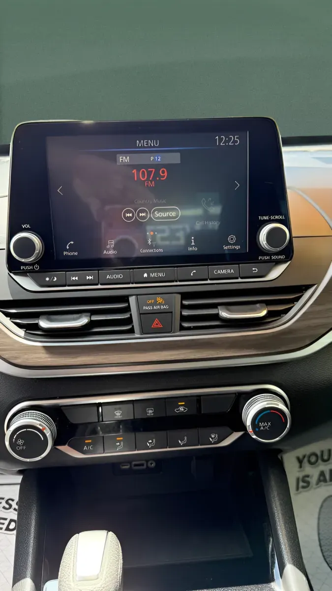 2024 Nissan Altima SV - Photo 23