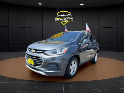 Gray 2019 CHEVROLET TRAX 1LT for sale in Valparaiso, IN