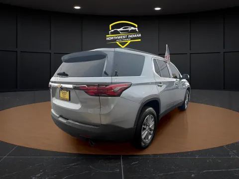 More photos of 2023 CHEVROLET TRAVERSE LT CLOTH at NWI AUTO FINANCE Valparaiso, IN
