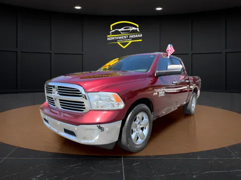 Red 2018 RAM 1500 BIG HORN for sale in Valparaiso, IN