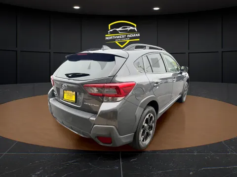 More photos of 2022 SUBARU CROSSTREK PREMIUM at NWI AUTO FINANCE Valparaiso, IN