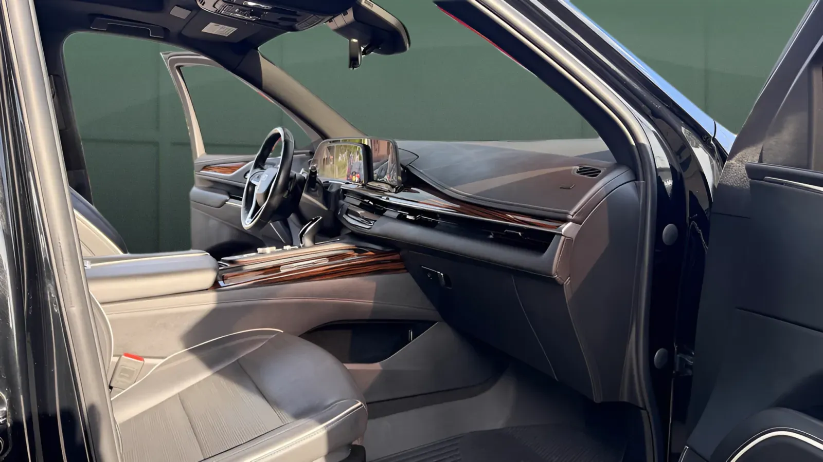 2023 Cadillac Escalade Premium Luxury - Photo 14