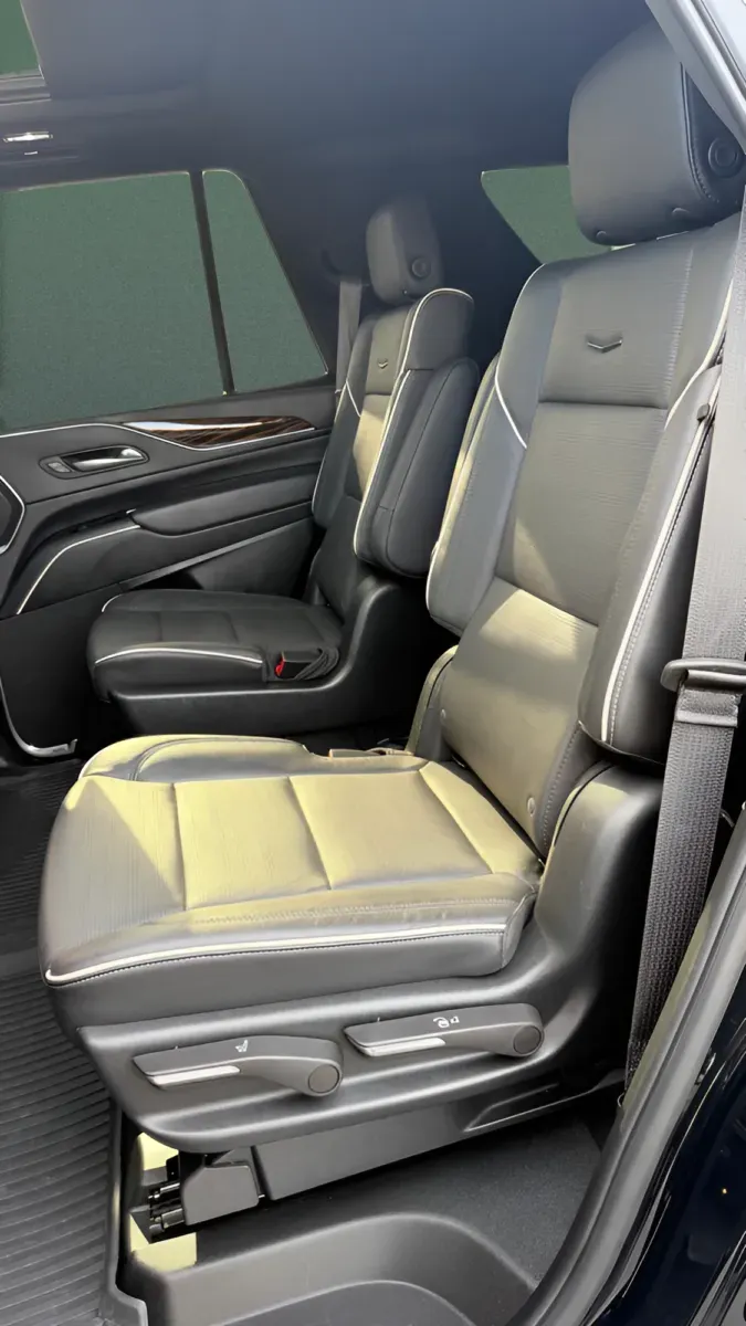 2023 Cadillac Escalade Premium Luxury - Photo 36