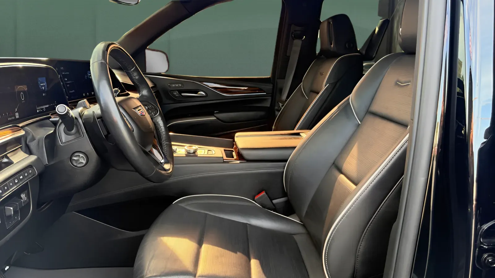 2023 Cadillac Escalade Premium Luxury - Photo 21