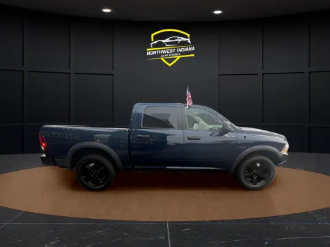 More photos of 2020 RAM 1500 CLASSIC WARLOCK at NWI AUTO FINANCE Valparaiso, IN