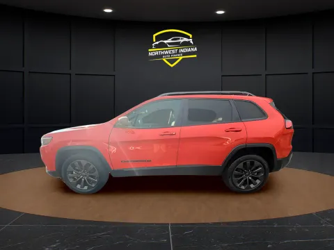 Photos of 2021 JEEP CHEROKEE LATITUDE LUX for sale in Valparaiso, IN at NWI AUTO FINANCE Valparaiso
