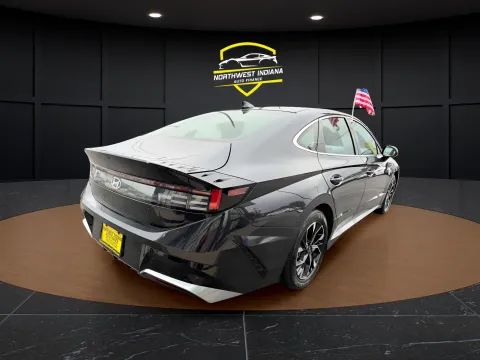 More photos of 2025 HYUNDAI SONATA SEL at NWI AUTO FINANCE Valparaiso, IN