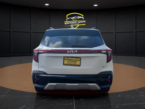More photos of 2024 KIA SELTOS at NWI AUTO FINANCE Valparaiso, IN