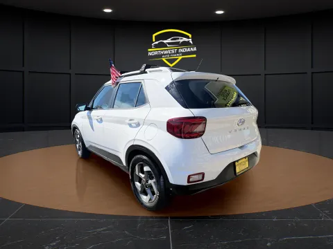 Another view of 2023 HYUNDAI VENUE SEL for sale in Valparaiso, IN at NWI AUTO FINANCE Valparaiso