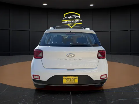 More photos of 2023 HYUNDAI VENUE SEL at NWI AUTO FINANCE Valparaiso, IN