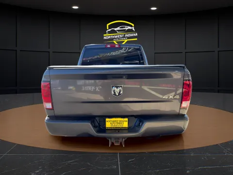 More photos of 2018 RAM 1500 TRADESMAN at NWI AUTO FINANCE Valparaiso, IN