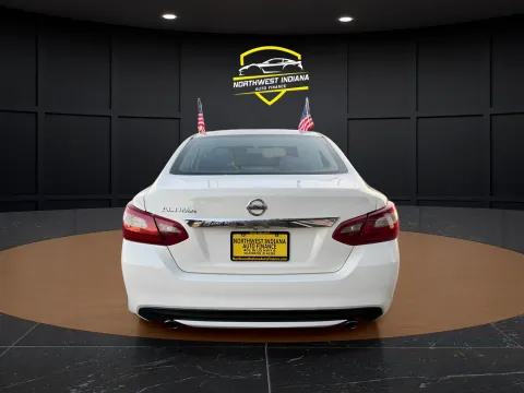 More photos of 2018 NISSAN ALTIMA 2.5 S at NWI AUTO FINANCE Valparaiso, IN