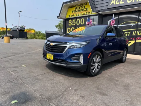 Blue 2022 Chevrolet Equinox LT for sale in Valparaiso, IN
